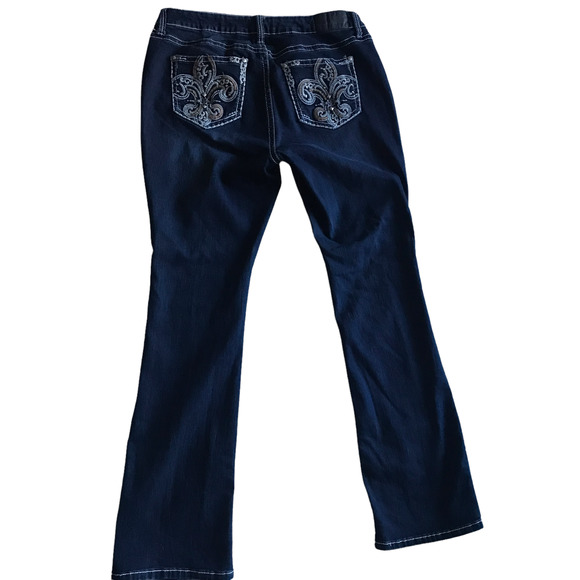 SoundGirl Size 16 Embellished Denim Jeans Fleur de lys Juniors Plus NEW - Picture 4 of 9